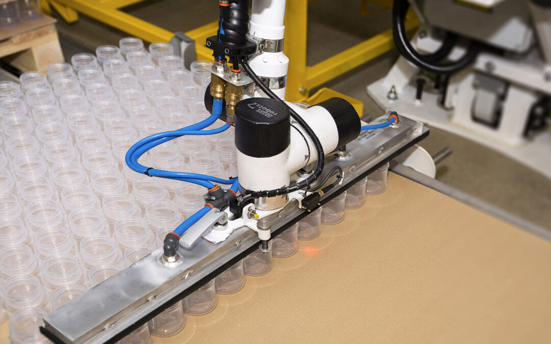 polski robot przemysłowy automatyzacja linii produkcyjnych easy robots
